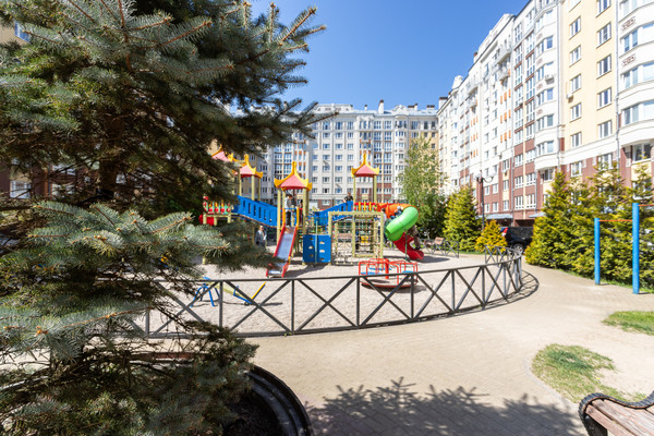 Продам двухкомнатную (2-комн.) квартиру, Московская ул, 68, Зеленоградск г