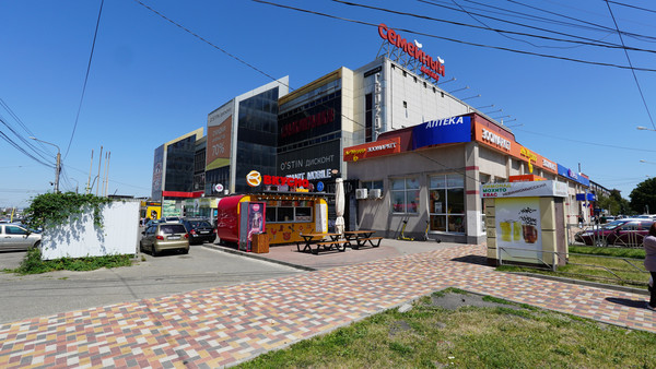 Продам торговое помещение 1 027,4 м2, Кулакова пр-кт, 29кД, Ставрополь г