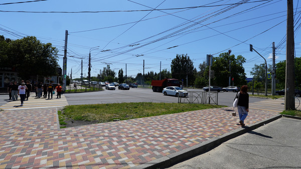 Продам торговое помещение 1 027,4 м2, Кулакова пр-кт, 29кД, Ставрополь г