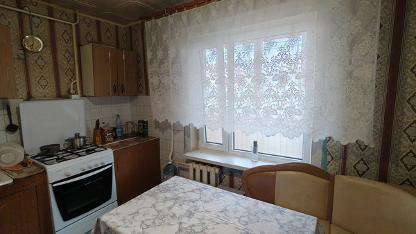 Продам двухкомнатную (2-комн.) квартиру, Чкалова ул, 2, Черняховск г