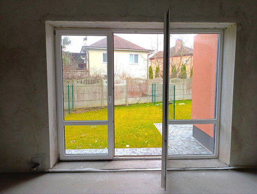 Продам таунхаус, Абрикосовая ул, 8, Малое Васильково п, 0 км от города