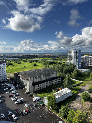 Продам трехкомнатную (3-комн.) квартиру, им.О.Н.Строкина ул, 8, Брянск г