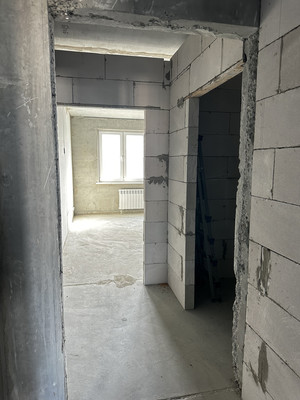 Продам трехкомнатную (3-комн.) квартиру, им.О.Н.Строкина ул, 8, Брянск г