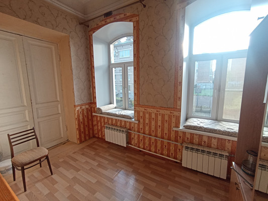 Сдам комнату в 7-комн. квартире, Съезжинская ул, 32, Санкт-Петербург г