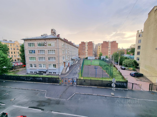 Сдам комнату в 7-комн. квартире, Съезжинская ул, 32, Санкт-Петербург г
