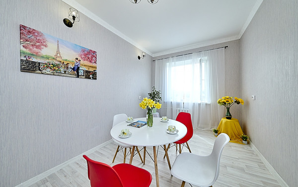 Продам комнату в 7-комн. квартире, Курляндская ул, 32, Санкт-Петербург г