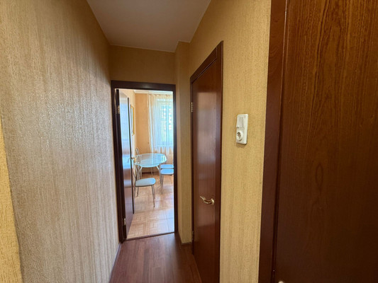 Продам однокомнатную (1-комн.) квартиру, Маршала Полубоярова ул, 24к1, Москва г