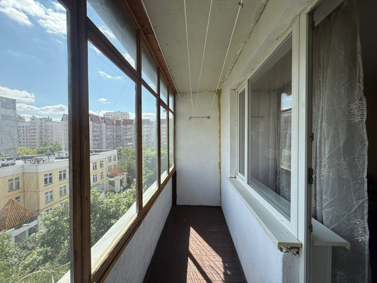 Продам однокомнатную (1-комн.) квартиру, Маршала Полубоярова ул, 24к1, Москва г