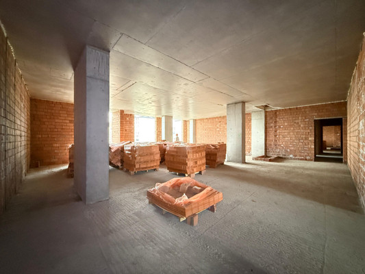 Продам трехкомнатную (3-комн.) квартиру, Тарчокова ул, 58кв, Нальчик г