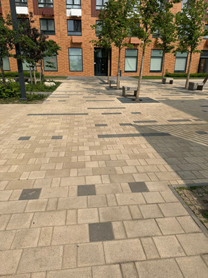 Продам двухкомнатную (2-комн.) квартиру, Перовское ш, 2к3, Москва г