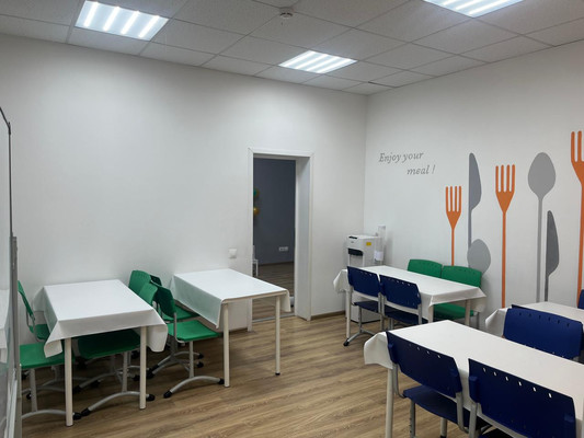 Продам коммерческое помещение 275,3 м2, Тушинская ул, 10, Москва г