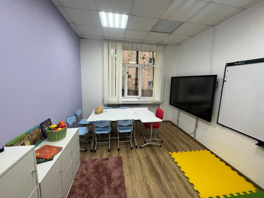 Продам коммерческое помещение 275,3 м2, Тушинская ул, 10, Москва г