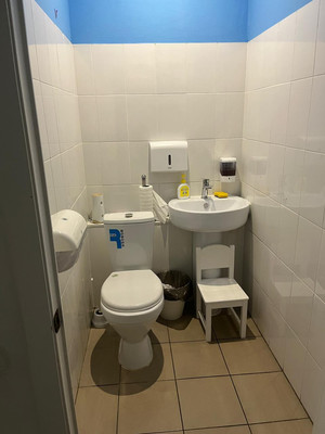 Продам коммерческое помещение 275,3 м2, Тушинская ул, 10, Москва г