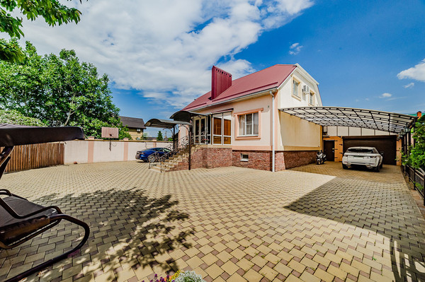 Продам дом, Средняя ул, Краснодар г, 0 км от города