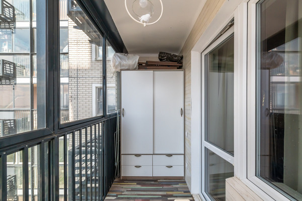 Продам трехкомнатную (3-комн.) квартиру, Большая Очаковская ул, 44к1, Москва г