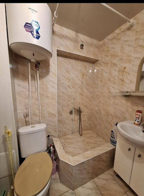 Продам однокомнатную (1-комн.) квартиру, Русская ул, 103кБ, Симферополь г