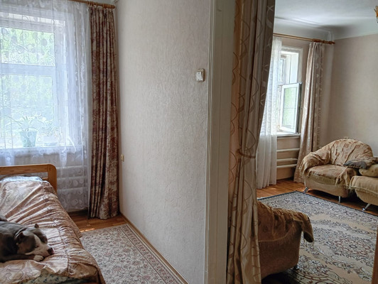 Продам трехкомнатную (3-комн.) квартиру, Трудящихся ул, 148, Ростов-на-Дону г