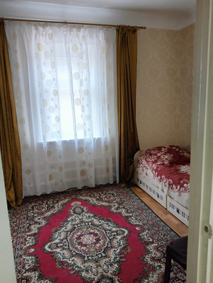 Продам трехкомнатную (3-комн.) квартиру, Трудящихся ул, 148, Ростов-на-Дону г