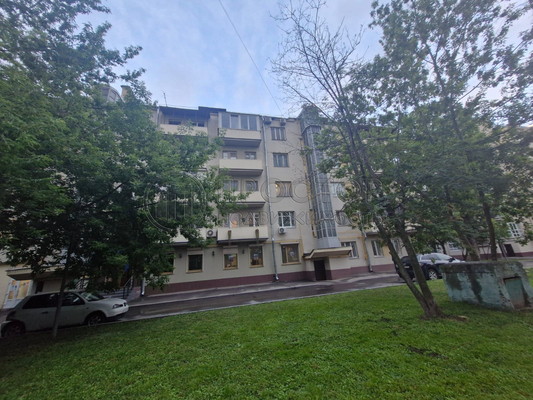 Продам двухкомнатную (2-комн.) квартиру, Орлово-Давыдовский пер, 2/5к1, Москва г