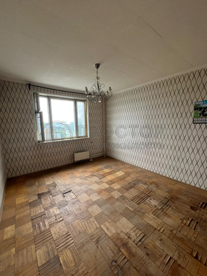 Продам комнату в 2-комн. квартире, Щорса ул, 10, Москва г