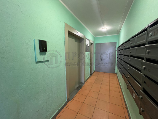 Продам комнату в 2-комн. квартире, Щорса ул, 10, Москва г