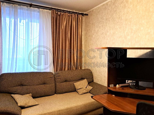 Продам трехкомнатную (3-комн.) квартиру, Бутлерова ул, 30, Москва г