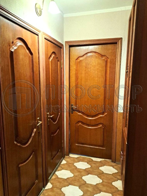 Продам трехкомнатную (3-комн.) квартиру, Бутлерова ул, 30, Москва г
