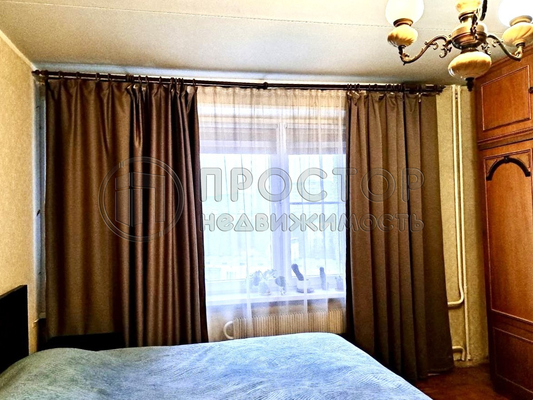 Продам трехкомнатную (3-комн.) квартиру, Бутлерова ул, 30, Москва г