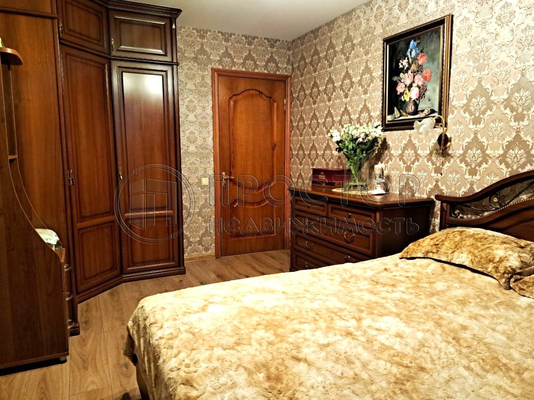 Продам трехкомнатную (3-комн.) квартиру, Бутлерова ул, 30, Москва г