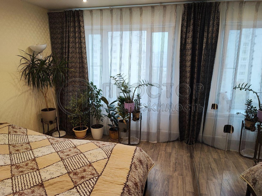 Продам многокомнатную квартиру, Ставропольская ул, 58к2, Москва г