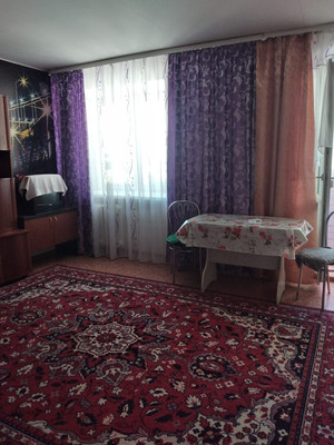 Продам однокомнатную (1-комн.) квартиру, Порфирьева ул, 7, Ишим г
