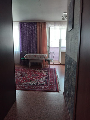 Продам однокомнатную (1-комн.) квартиру, Порфирьева ул, 7, Ишим г
