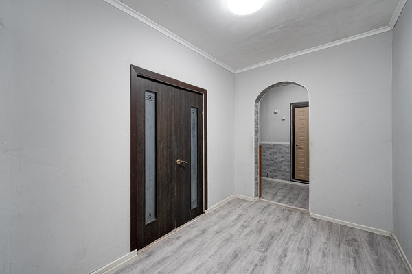 Продам трехкомнатную (3-комн.) квартиру, Лукинская ул, 5, Москва г