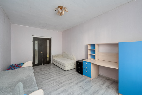 Продам трехкомнатную (3-комн.) квартиру, Лукинская ул, 5, Москва г