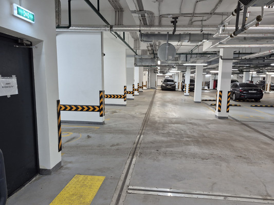 Продам машиноместо 13,3 м2, Годовикова ул, 10, Москва г