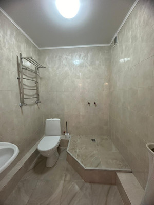 Продам трехкомнатную (3-комн.) квартиру, Пушкина ул, 41, Нальчик г