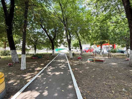 Продам двухкомнатную (2-комн.) квартиру, Шогенова ул, 6, Нальчик г
