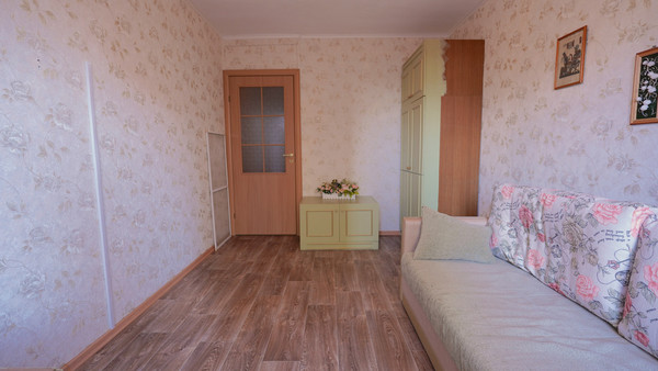 Продам двухкомнатную (2-комн.) квартиру, Чехова ул, 83к1, Ставрополь г