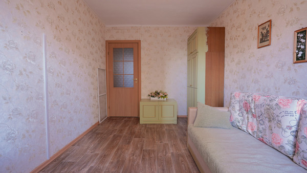 Продам двухкомнатную (2-комн.) квартиру, Чехова ул, 83к1, Ставрополь г