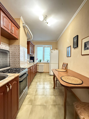 Продам трехкомнатную (3-комн.) квартиру, Эльбрусская ул, 19Б, Нальчик г