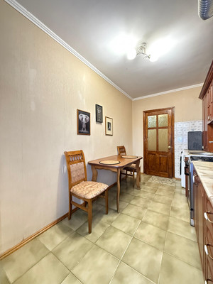 Продам трехкомнатную (3-комн.) квартиру, Эльбрусская ул, 19Б, Нальчик г