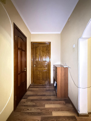 Продам трехкомнатную (3-комн.) квартиру, Эльбрусская ул, 19Б, Нальчик г