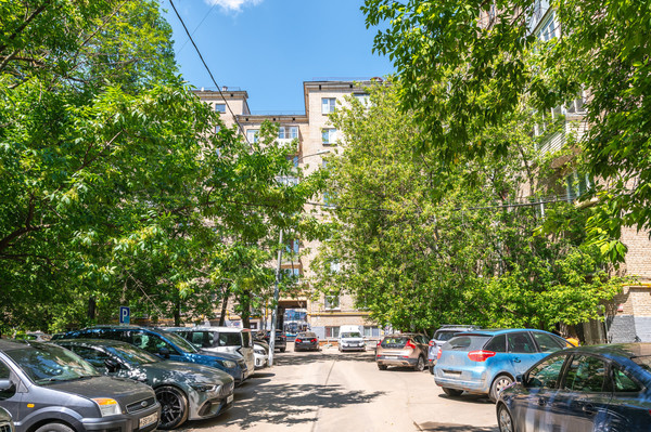 Продам двухкомнатную (2-комн.) квартиру, Ломоносовский пр-кт, 23, Москва г