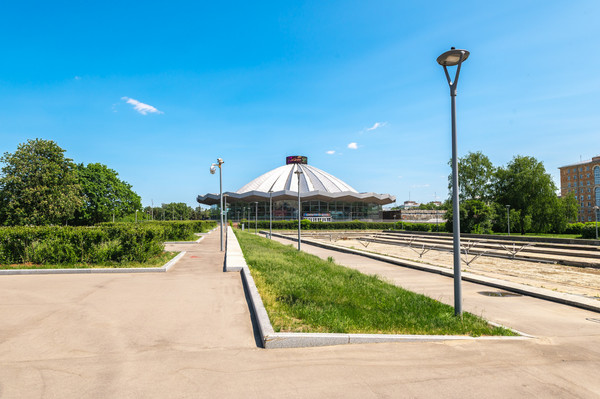 Продам двухкомнатную (2-комн.) квартиру, Ломоносовский пр-кт, 23, Москва г