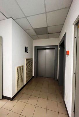 Продам двухкомнатную (2-комн.) квартиру, Плесецкая ул, 10, Санкт-Петербург г