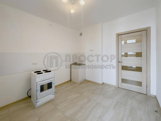 Продам трехкомнатную (3-комн.) квартиру, Утренняя ул, 20А, Москва г