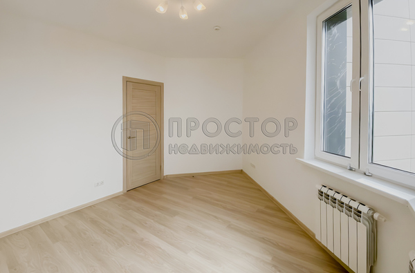 Продам трехкомнатную (3-комн.) квартиру, Утренняя ул, 20А, Москва г