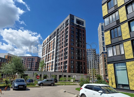 Продам трехкомнатную (3-комн.) квартиру, Лихачёва пр-кт, 14, Москва г