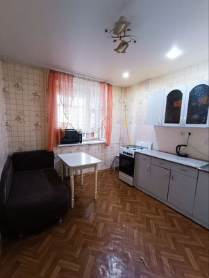 Продам однокомнатную (1-комн.) квартиру, 2-я Азинская ул, 3кВ, Казань г