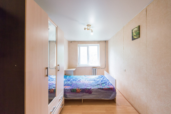 Продам трехкомнатную (3-комн.) квартиру, Коммунистический пр-кт, 2/3, Ростов-на-Дону г